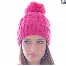 Beanie with twist and tassel (VOGUE 8159)